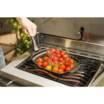 1000.56008_sizzle_platter_in_use_napoleon_grills_2